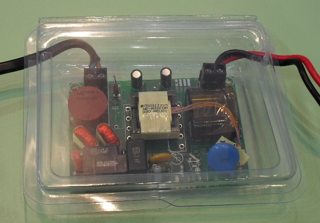 圖1:采用NCL30000的LED驅(qū)動方案DEMO