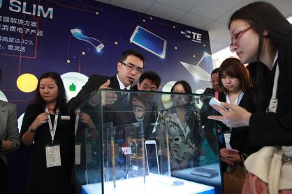 圖5:TE Connectivity的智能手機連接解決方案