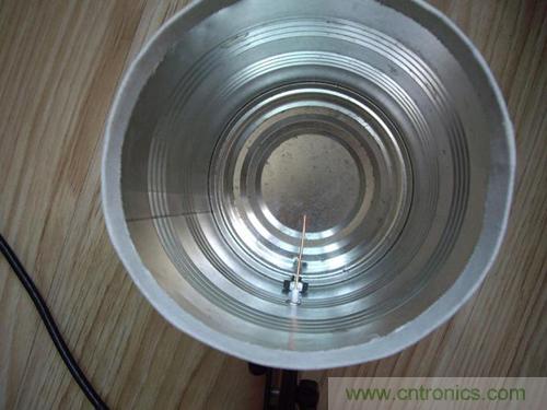 最簡(jiǎn)單使用的天線&mdash;&mdash;罐頭天線，可做正饋大鍋饋源！ 