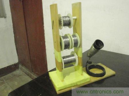 成本幾乎為零，三層錫絲架DIY