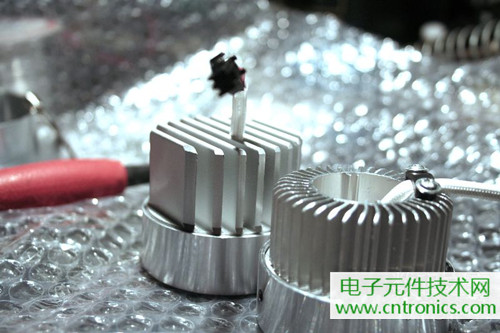 3W LED射燈拆解對比:普通版VS豪華版