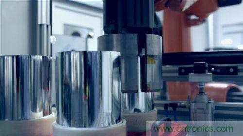 顛覆傳統(tǒng)設(shè)計，蘋果全新Mac Pro生產(chǎn)線探秘