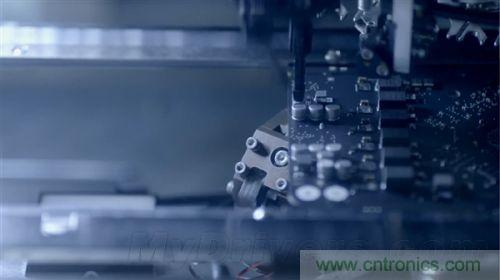 顛覆傳統(tǒng)設(shè)計，蘋果全新Mac Pro生產(chǎn)線探秘