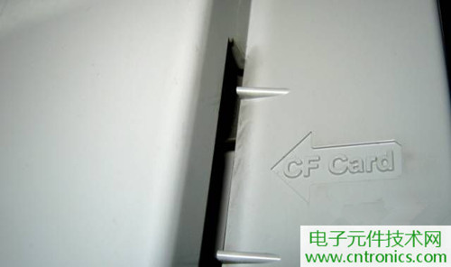 觸摸屏售價(jià)過萬？一臺(tái)工控設(shè)備觸摸屏拆解