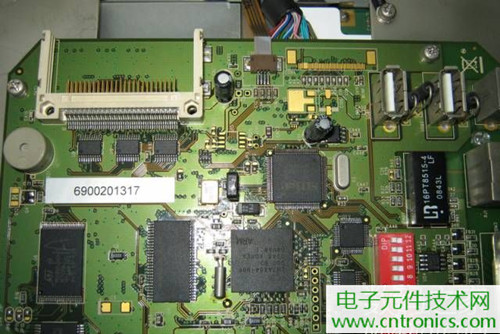 觸摸屏售價(jià)過萬？一臺(tái)工控設(shè)備觸摸屏拆解