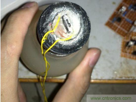 LED夜燈改裝記，如何廢物利用？