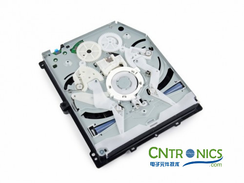 游戲機(jī)內(nèi)部的秘密:逆天級拆解索尼 PALY STATION 4!