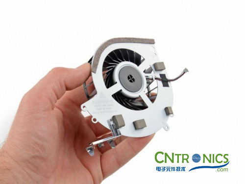 游戲機(jī)內(nèi)部的秘密:逆天級拆解索尼 PALY STATION 4!