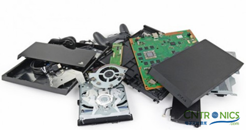 游戲機(jī)內(nèi)部的秘密:逆天級拆解索尼 PALY STATION 4!