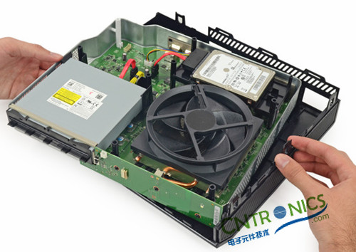 不容錯過！大神級拆解力作：X-BOX ONE 解密內(nèi)部結(jié)構(gòu)!！