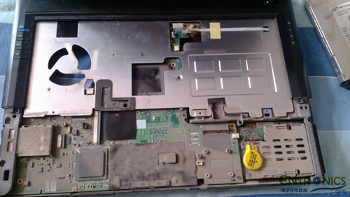 創(chuàng)意DIY：將筆記本大卸八塊做成臺式機！