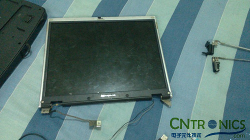 創(chuàng)意DIY：將筆記本大卸八塊做成臺式機！