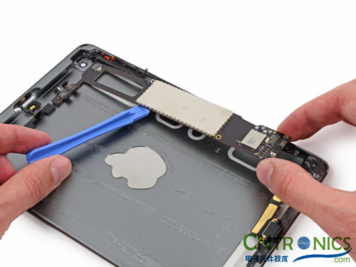 最新最牛最逆天的拆解：iPad Mini Retina 內(nèi)部大揭秘！