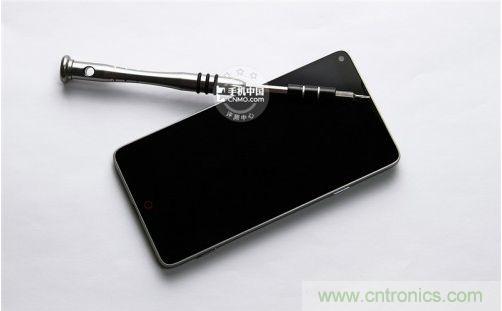 棋逢對手，詳拆努比亞Z5S如何力拼小米3 ？