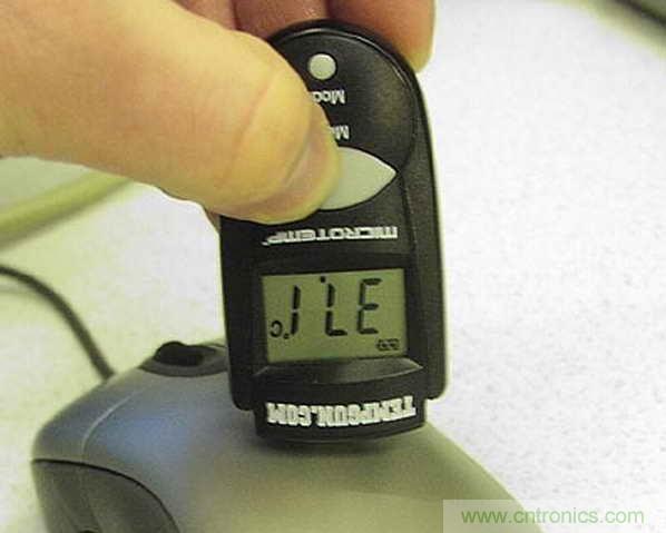 再測一下鼠標(biāo)表面，37.1攝氏度