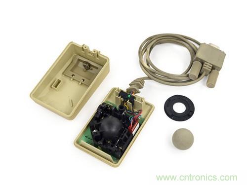 拆！古董級Macintosh 128K電腦