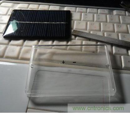 精巧DIY:綠色天然環(huán)保的太陽(yáng)能移動(dòng)電源