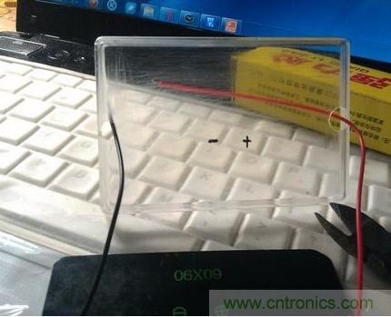 精巧DIY:綠色天然環(huán)保的太陽(yáng)能移動(dòng)電源