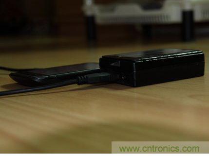 精巧DIY:綠色天然環(huán)保的太陽(yáng)能移動(dòng)電源