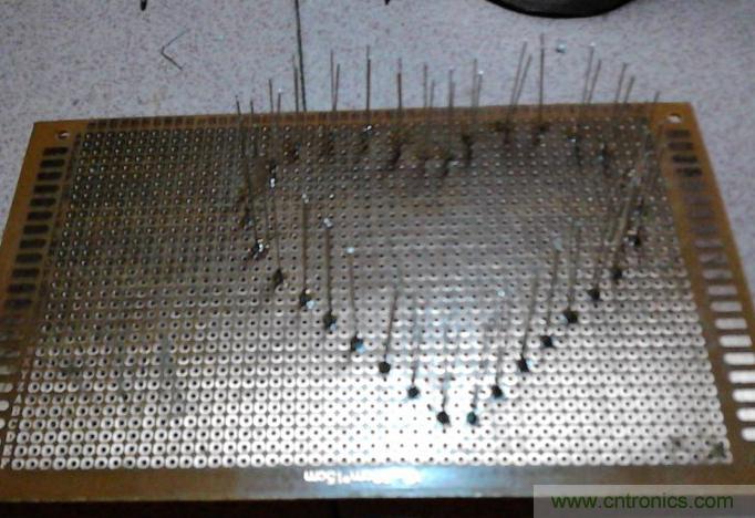 三八節(jié)將至！DIY心形LED流水燈！你們懂的~