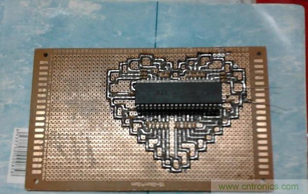 三八節(jié)將至！DIY心形LED流水燈！你們懂的~