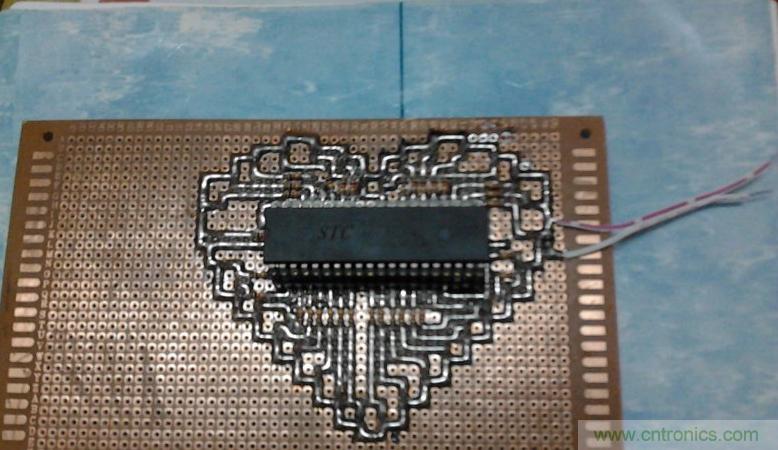 三八節(jié)將至！DIY心形LED流水燈！你們懂的~