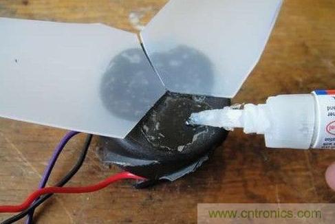 創(chuàng)意DIY！迷你風(fēng)力發(fā)電機(jī)！