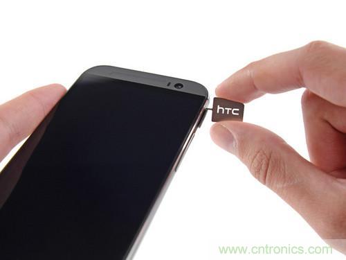牛人強(qiáng)拆！新HTC One(M8)真機(jī)精密做工難修理