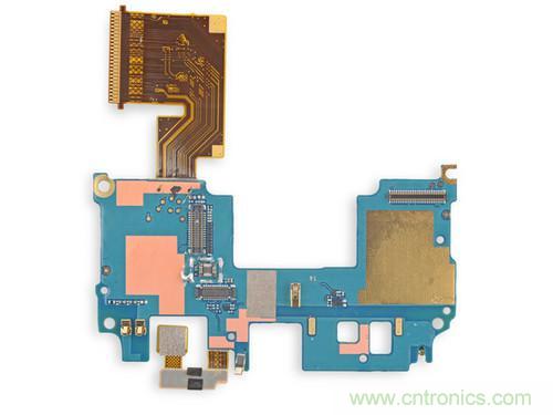 牛人強(qiáng)拆！新HTC One(M8)真機(jī)精密做工難修理