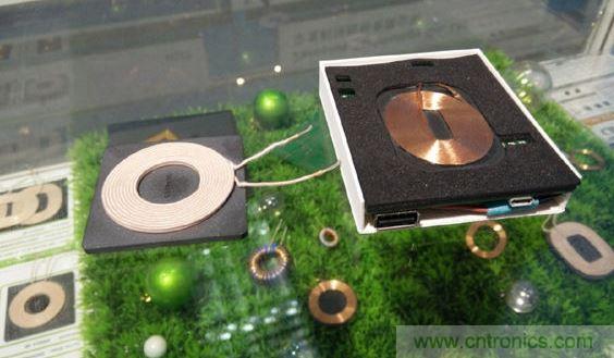 無線充電發(fā)端產(chǎn)品的演進，厚度大大減小。發(fā)端產(chǎn)品已經(jīng)可以做到1.5mm厚度（整體厚度）前一代的產(chǎn)品大概在3.5mm。