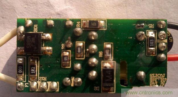 拆解狂魔:拆修4.7WLED驅(qū)動(dòng)電源