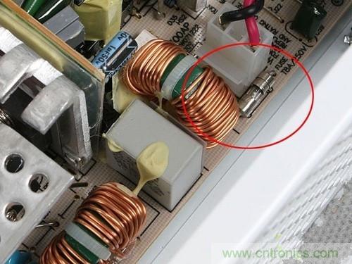 逆變電源設(shè)計(jì)中，保險(xiǎn)絲扮演什么角色？