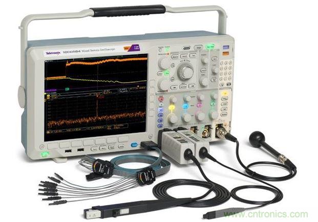 混合域示波器(MDO)將頻譜分析儀、示波器和邏輯分析儀組合在一臺(tái)儀表內(nèi)，可以從全部三臺(tái)儀器中產(chǎn)生同步的而且與時(shí)間關(guān)聯(lián)的測(cè)量結(jié)果。圖中顯示的是泰克公司的MDO4000B。