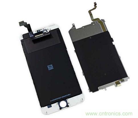 iPhone 6 Plus搭載的高清LED屏幕尺寸為5.5英寸，像素密度為401ppi，并采用了IPS（平面轉換）技術。（來源：iFixit）