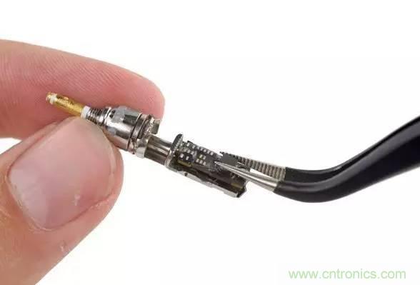 不會(huì)取代手指的Apple Pencil ，究竟有什么特別？