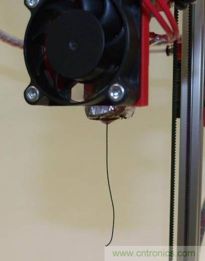 變廢為寶，看老式DVD如何改造成3D打印機(jī)？