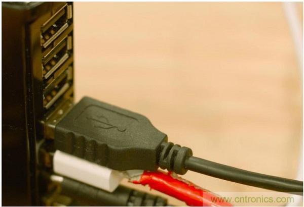 C.H.I.P. 和 Pi Zero超微型電腦&mdash;&mdash;誰才是創(chuàng)客們心里的 No.1？