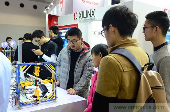 由十余款創(chuàng)客設計看FPGA如何在智能硬件界&ldquo;大展拳腳&rdquo;？