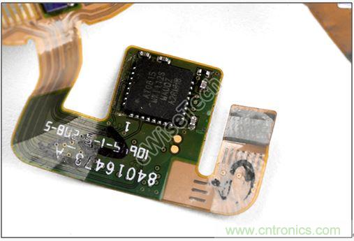 MOTO 360二代智能手表拆解：只有細(xì)節(jié)，沒有亮點(diǎn)