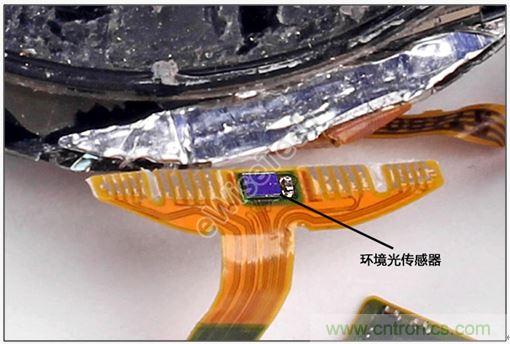 MOTO 360二代智能手表拆解：只有細(xì)節(jié)，沒有亮點(diǎn)