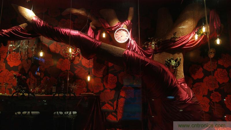 無(wú)邊框的 nubia Z9 ，一款既有驚喜，又有驚艷的智能手機(jī)