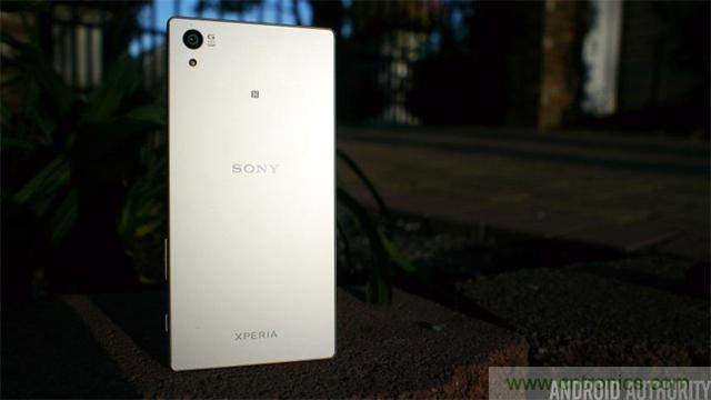 傳奇索尼，憑借Sony Xperia Z5能否在移動市場奪得一席之地？
