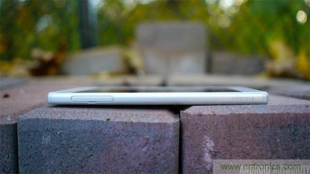 傳奇索尼，憑借Sony Xperia Z5能否在移動市場奪得一席之地？