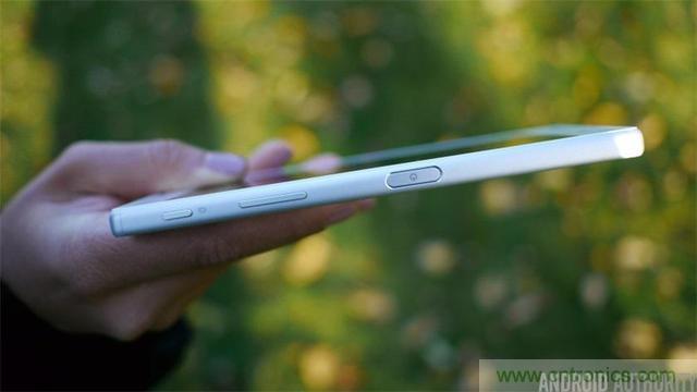 傳奇索尼，憑借Sony Xperia Z5能否在移動市場奪得一席之地？