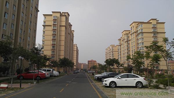 業(yè)界良心 LG V10 評測:剛毅、冷峻，不失人性化