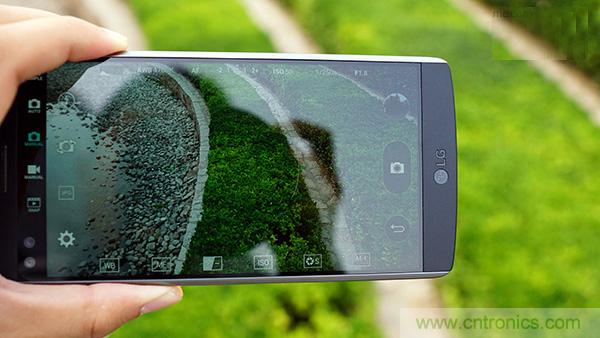 業(yè)界良心 LG V10 評測:剛毅、冷峻，不失人性化