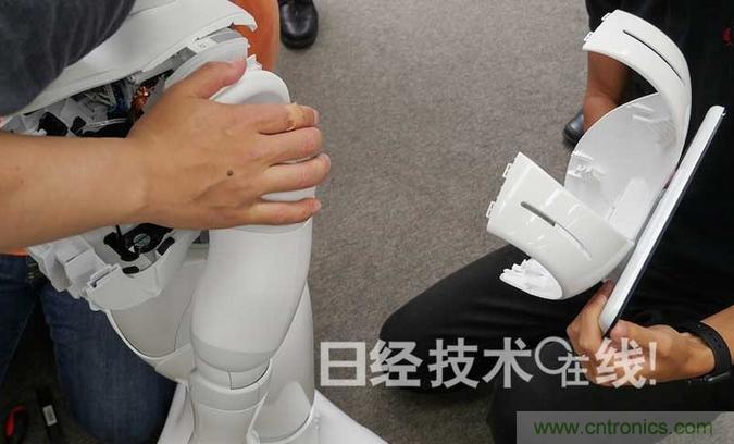 拆解筆記本不過癮，那就來拆拆日本情感機(jī)器人吧！