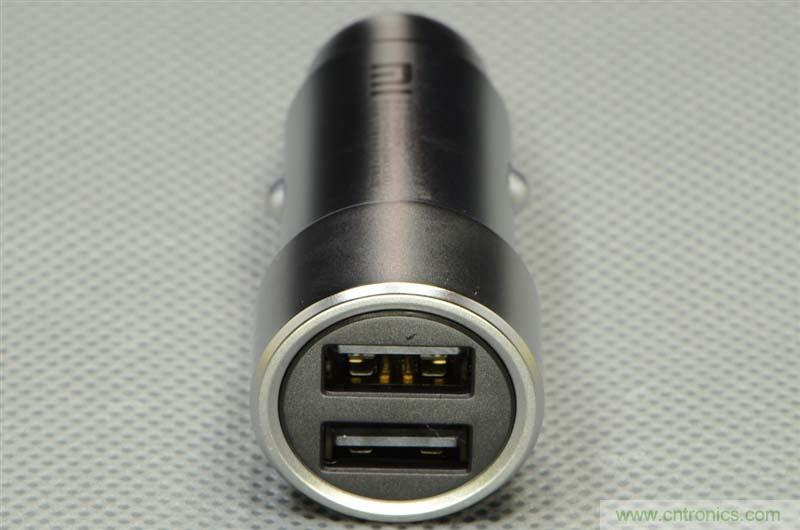 小米車載充電器拆解評測：49元能讓這枚&ldquo;子彈&rdquo;飛多遠？