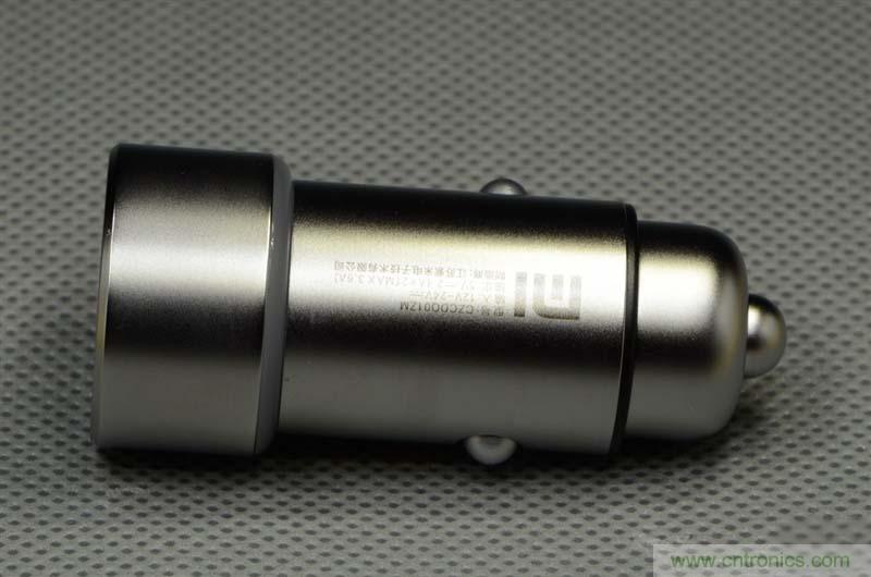 小米車載充電器拆解評測：49元能讓這枚&ldquo;子彈&rdquo;飛多遠？