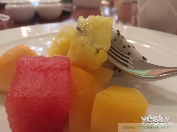 新旗艦Mate 8全評(píng)測(cè)：橫空出世！能否延續(xù)一機(jī)難求？